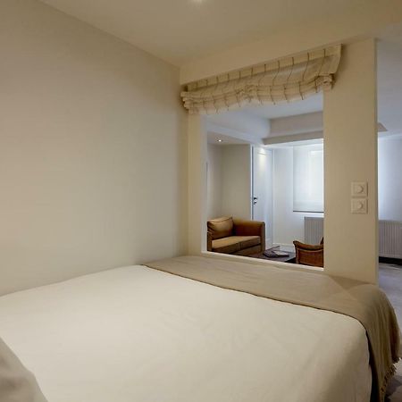 Apartamento Right Under The Acropolis Atenas Exterior foto