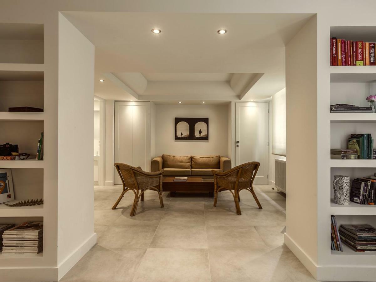 Apartamento Right Under The Acropolis Atenas Exterior foto