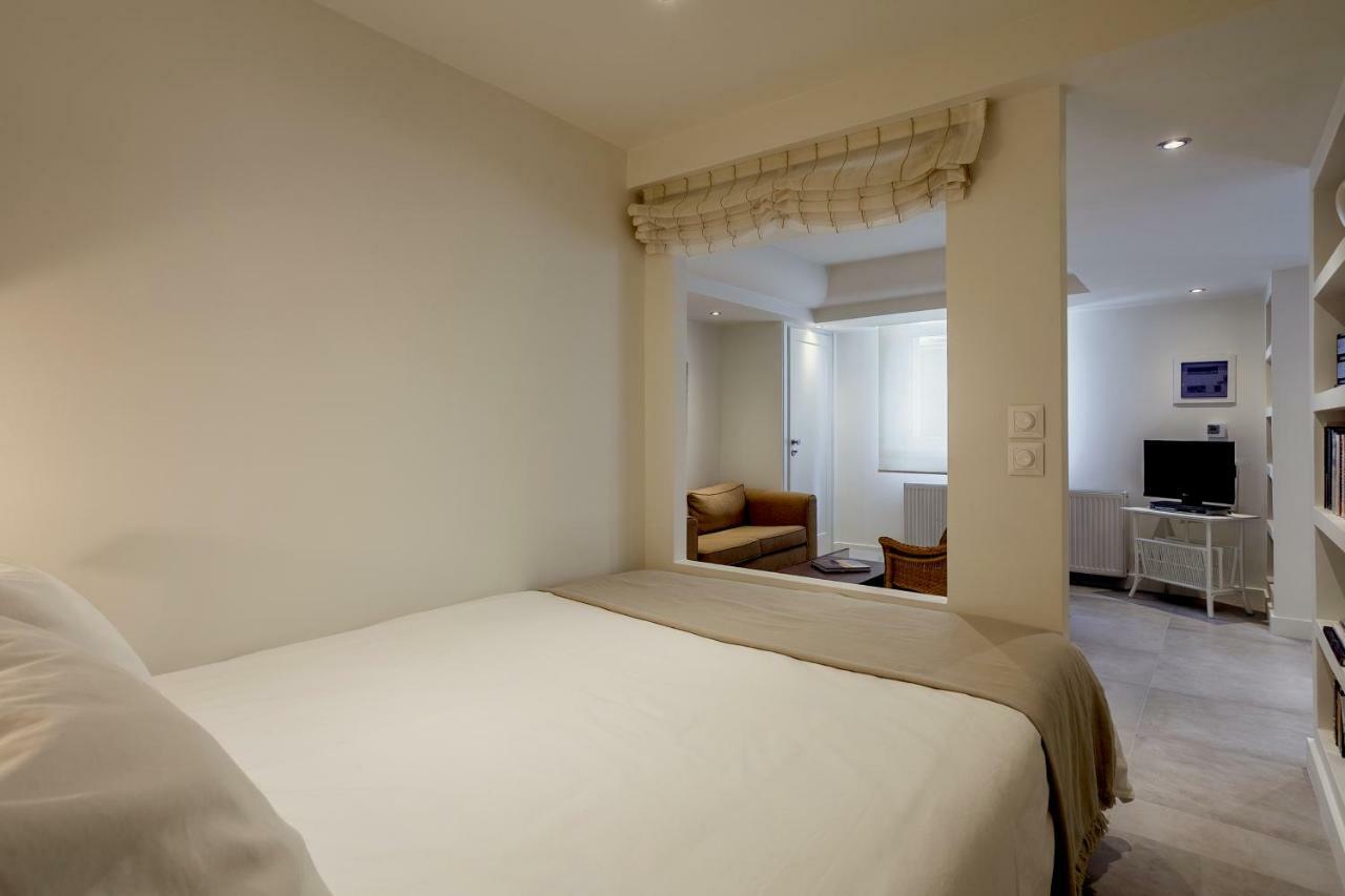 Apartamento Right Under The Acropolis Atenas Exterior foto